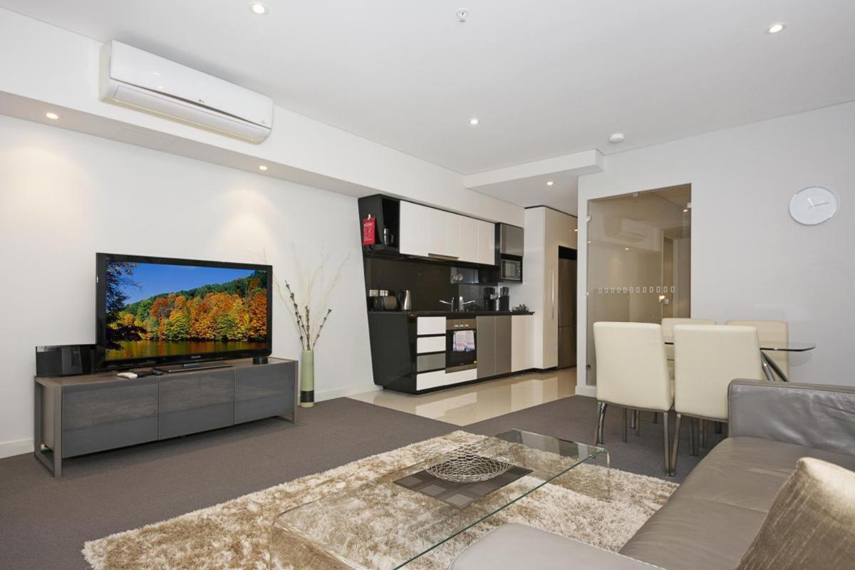 Astra Apartments Perth - Zenith, Perth